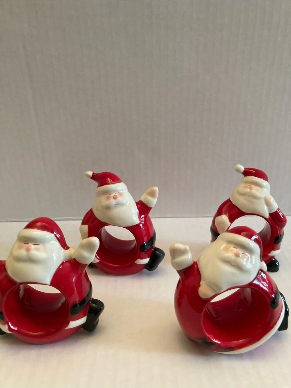 William Sonoma Vintage Hand Painted Ceramic Napkin Rings.
